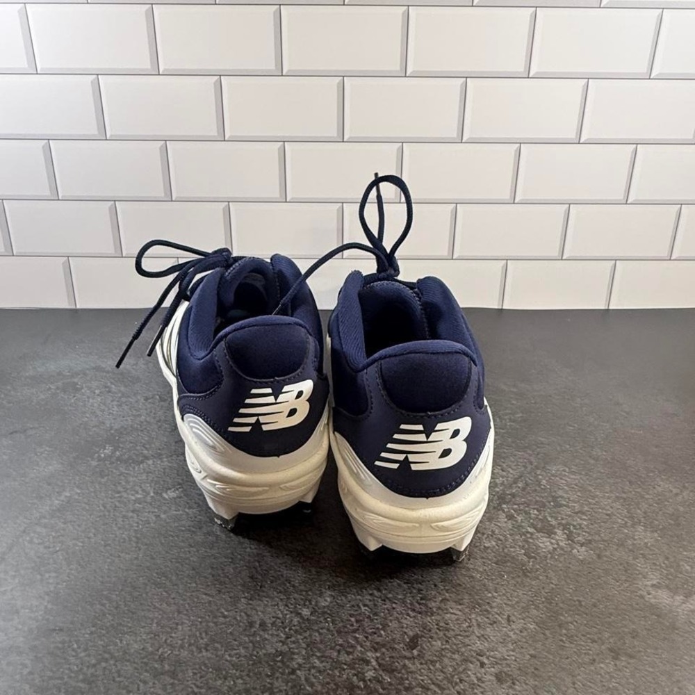 New Balance navy baseball cleats Size US 9.5 - Picture 3 of 5